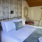 Scar Bridge 3 Bedrooms Sleeps 6 Wexford