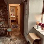 Dom wakacyjny Scar Bridge 3 Bedrooms Sleeps 6 *