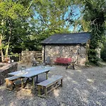Scar Bridge 3 Bedrooms Sleeps 6 * Wexford