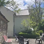 Scar Bridge 3 Bedrooms Sleeps 6 *