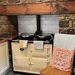 Scar Bridge 3 Bedrooms Sleeps 6