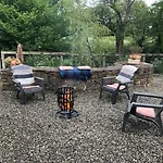 Dom wakacyjny Scar Bridge 3 Bedrooms Sleeps 6 *