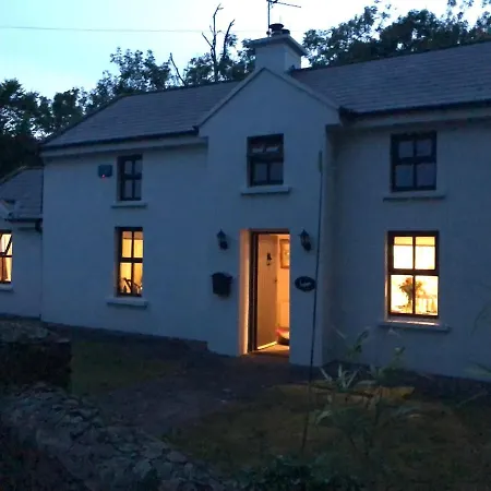 Scar Bridge 3 Bedrooms Sleeps 6 Casa vacanze Wexford