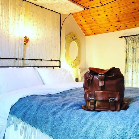 Scar Bridge 3 Bedrooms Sleeps 6 * Wexford
