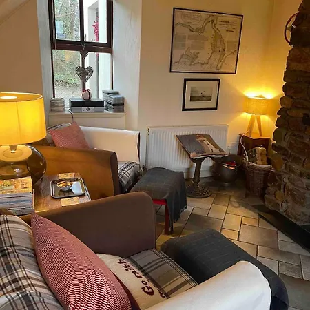 Scar Bridge 3 Bedrooms Sleeps 6 Feriehus