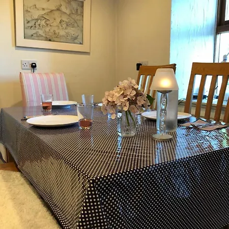 Feriehus Scar Bridge 3 Bedrooms Sleeps 6 Wexford