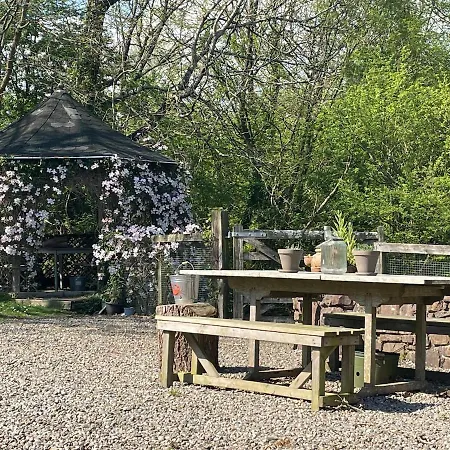 Scar Bridge 3 Bedrooms Sleeps 6 * Wexford