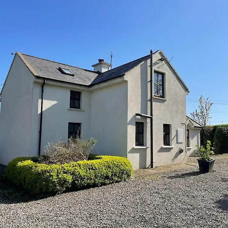 Scar Bridge 3 Bedrooms Sleeps 6