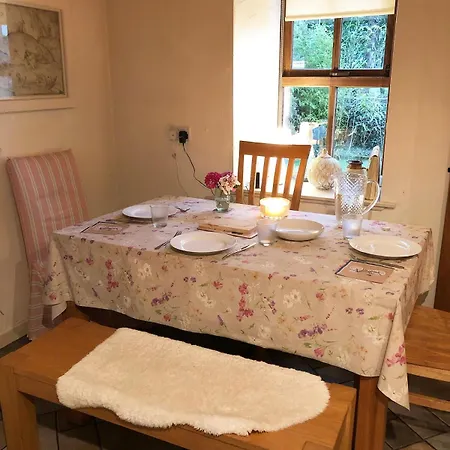 Scar Bridge 3 Bedrooms Sleeps 6 * Wexford
