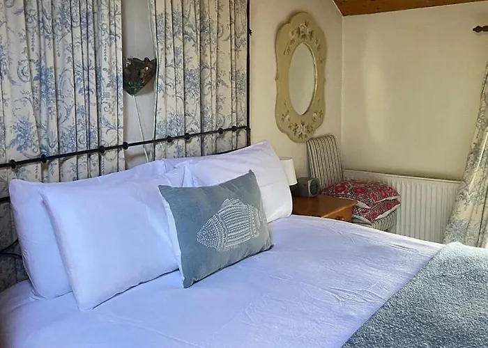 Scar Bridge 3 Bedrooms Sleeps 6 Уэксфорд