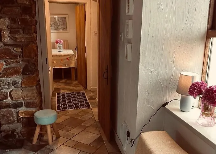 Дом отдыха Scar Bridge 3 Bedrooms Sleeps 6 *