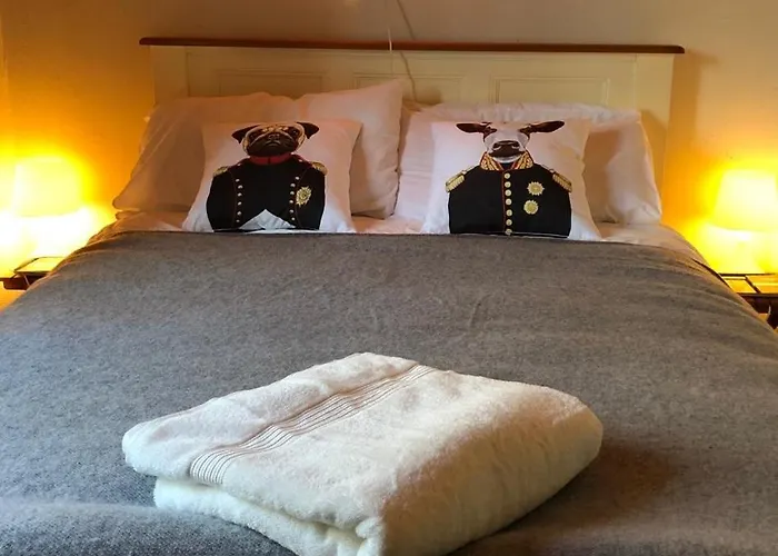 Scar Bridge 3 Bedrooms Sleeps 6 Уэксфорд