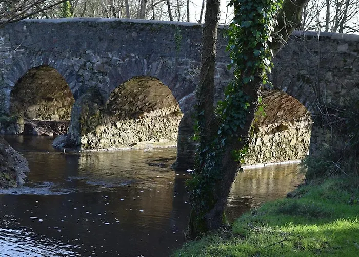 Scar Bridge 3 Bedrooms Sleeps 6