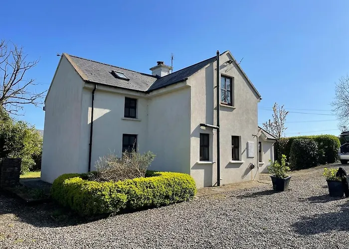 Scar Bridge 3 Bedrooms Sleeps 6